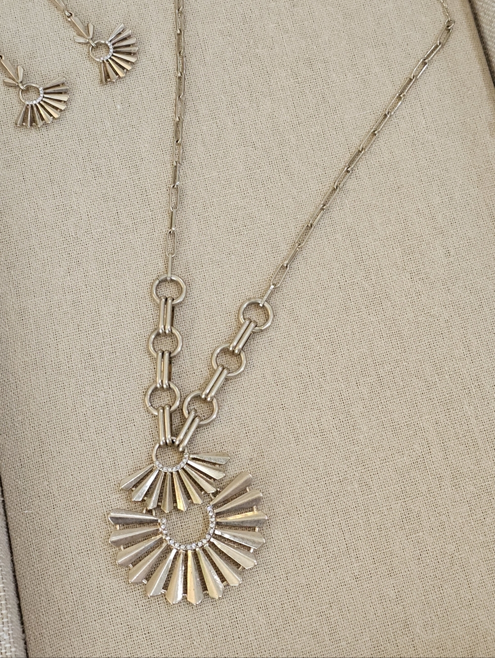 "Gilded Sensu" Pendant Necklace